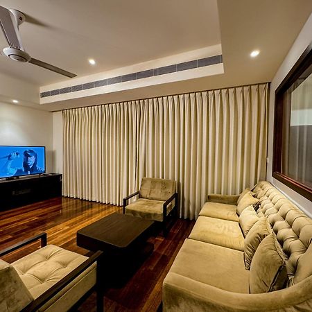 Brand New Water Front Luxury Cinnamon Suites Apartment In Heart Of Colombo City Eksteriør billede