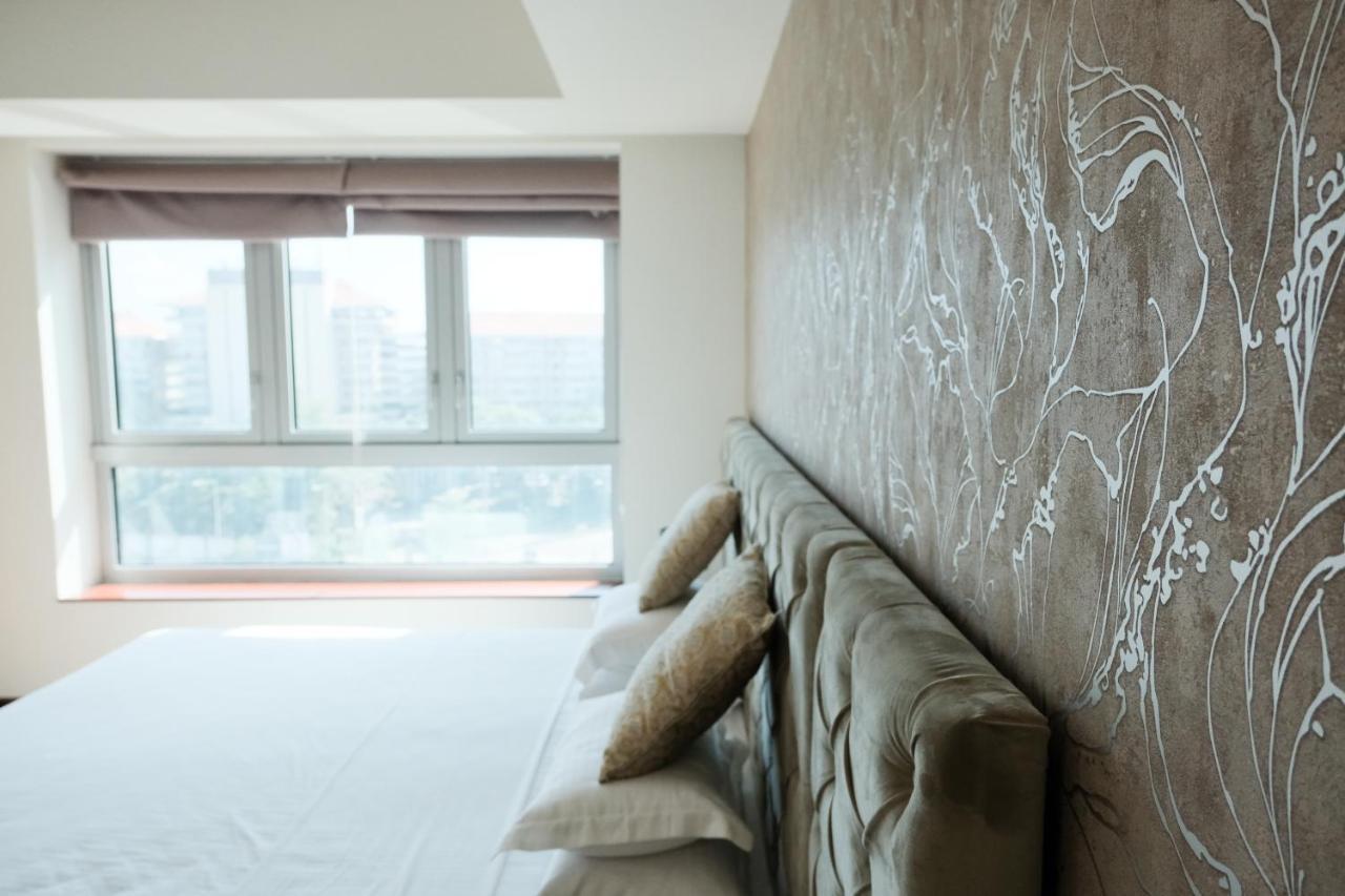 Brand New Water Front Luxury Cinnamon Suites Apartment In Heart Of Colombo City Eksteriør billede