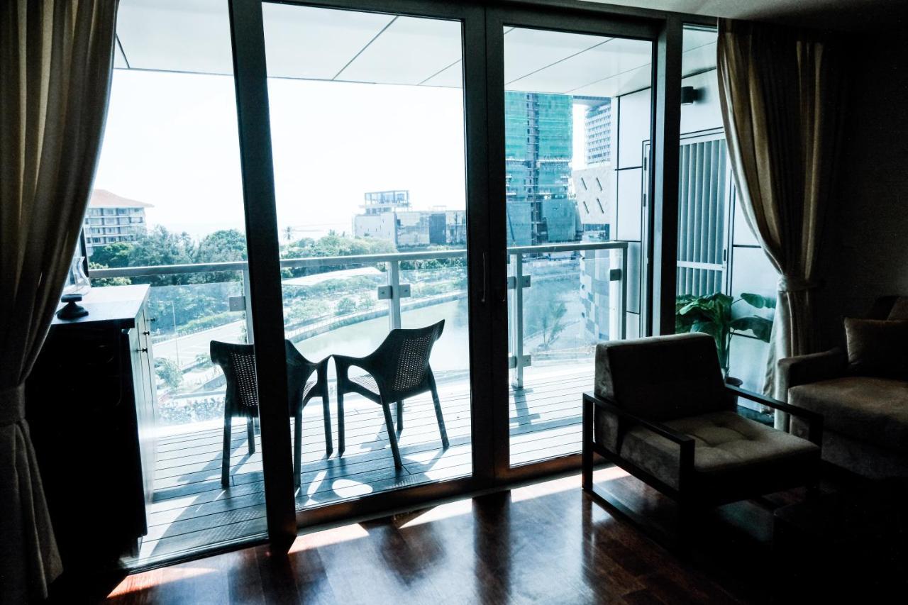 Brand New Water Front Luxury Cinnamon Suites Apartment In Heart Of Colombo City Eksteriør billede