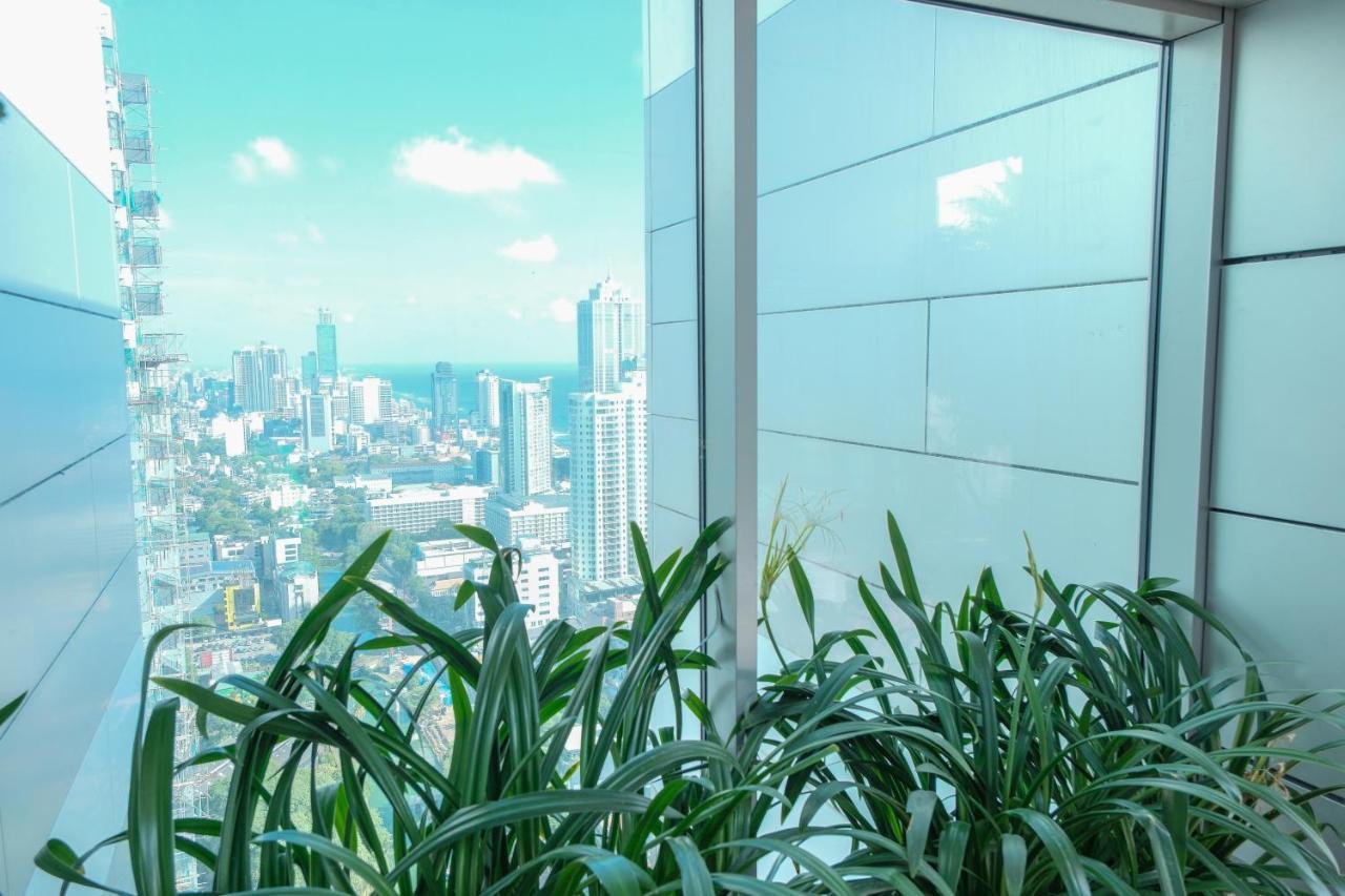Brand New Water Front Luxury Cinnamon Suites Apartment In Heart Of Colombo City Eksteriør billede
